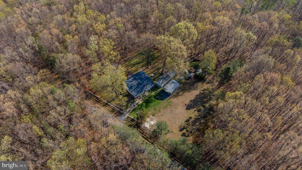 160 Gale Lane photo 65