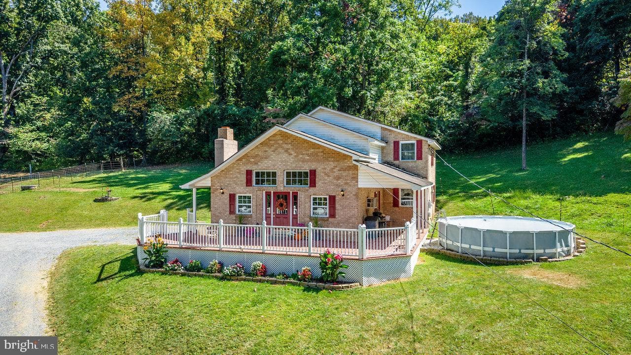 279 Helms Road photo 56