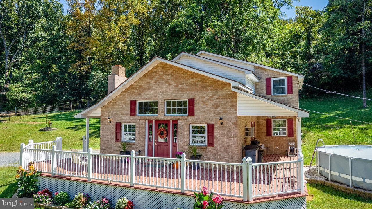 279 Helms Road photo 57
