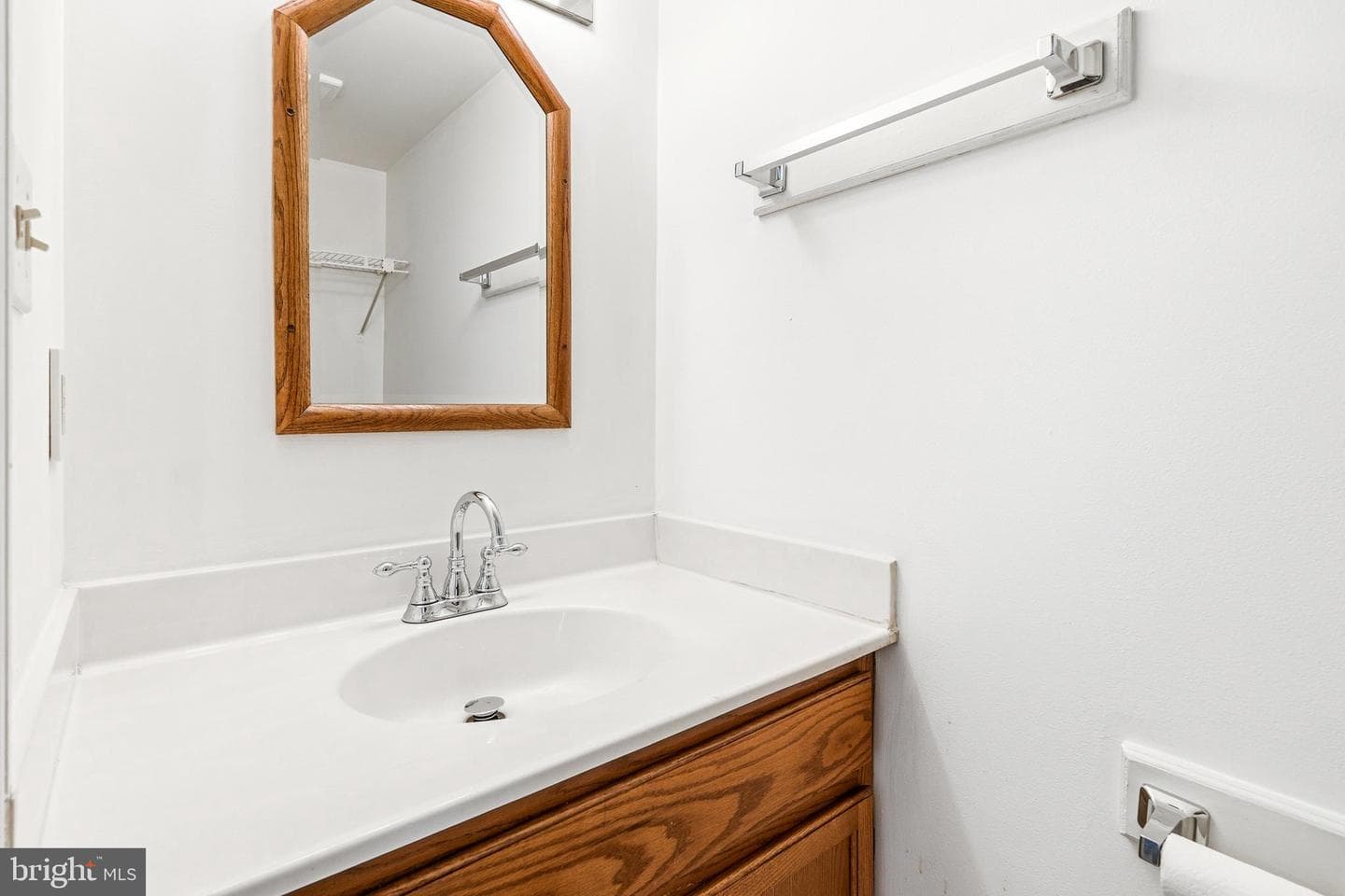 312 Quincy Avenue photo 25