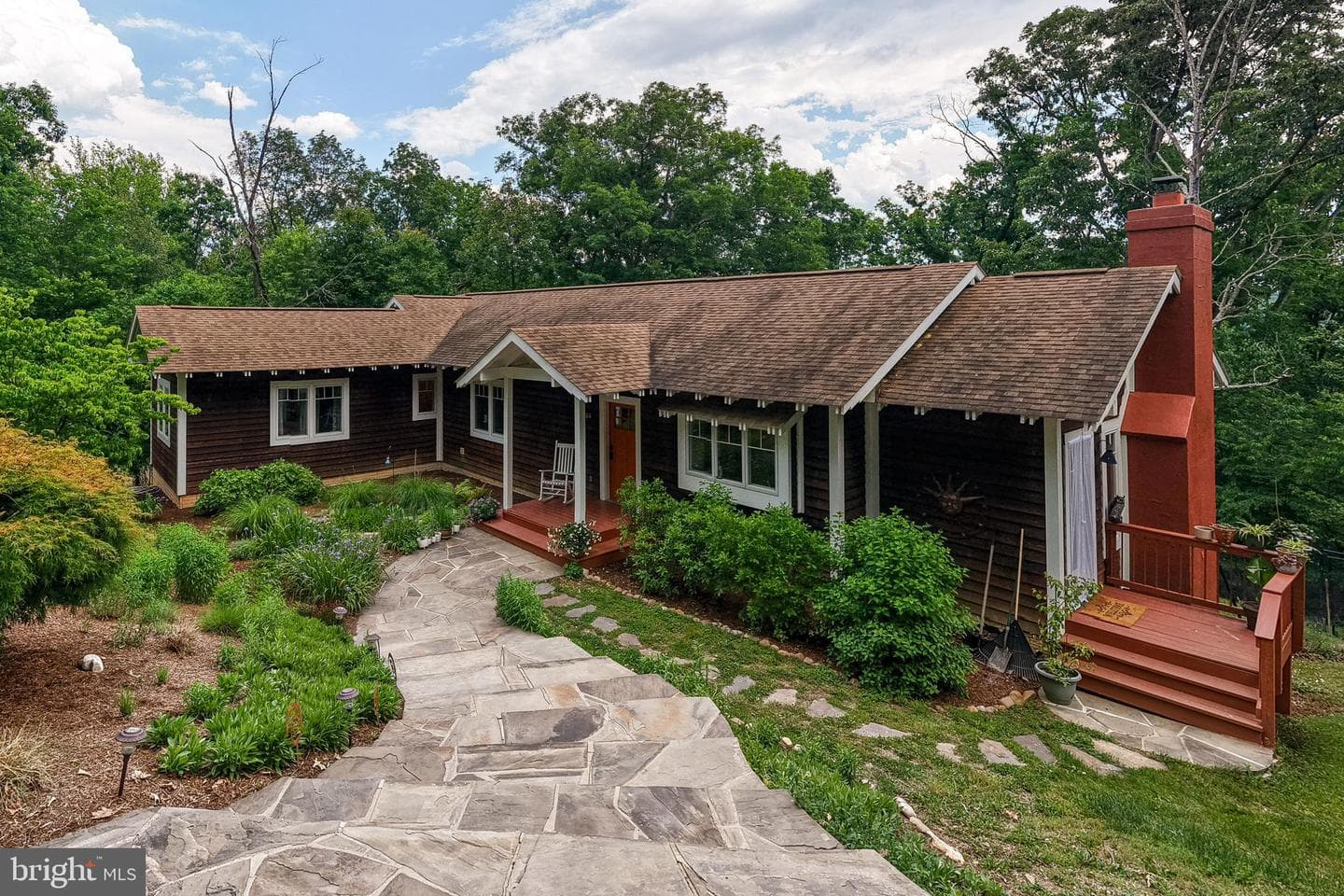 801 Woodside Drive