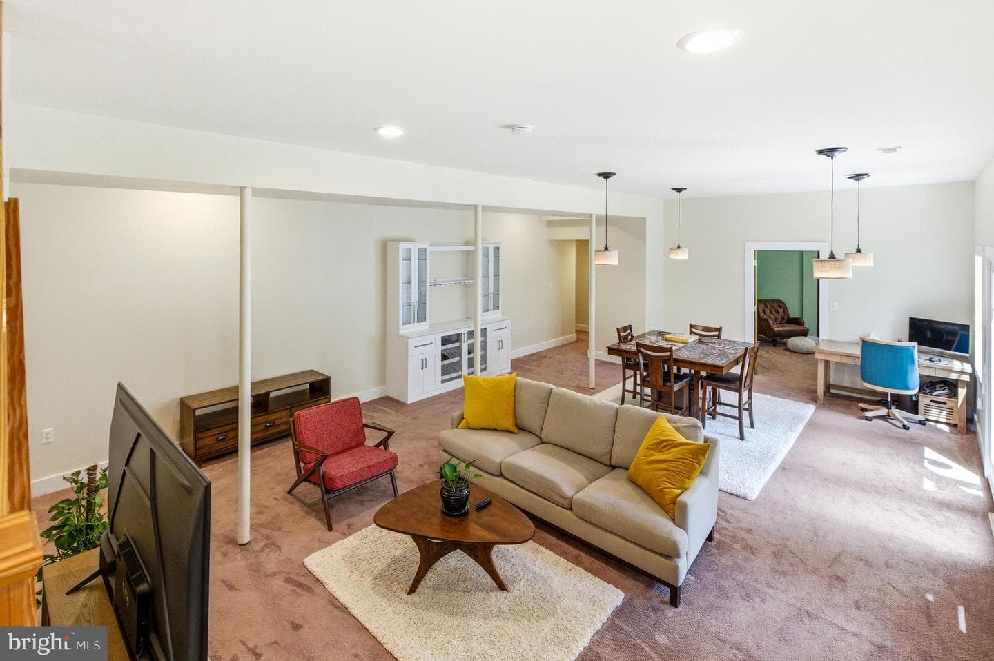 801 Woodside Drive photo 45