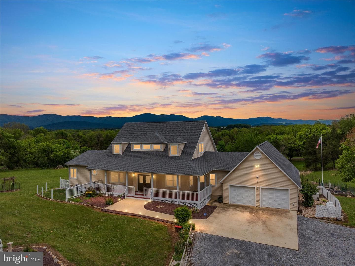 1050 Almond Drive, Luray