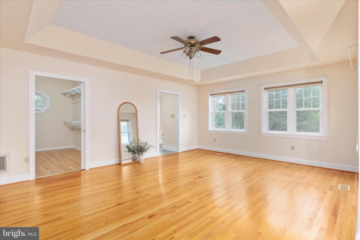 1050 Almond Drive photo 31