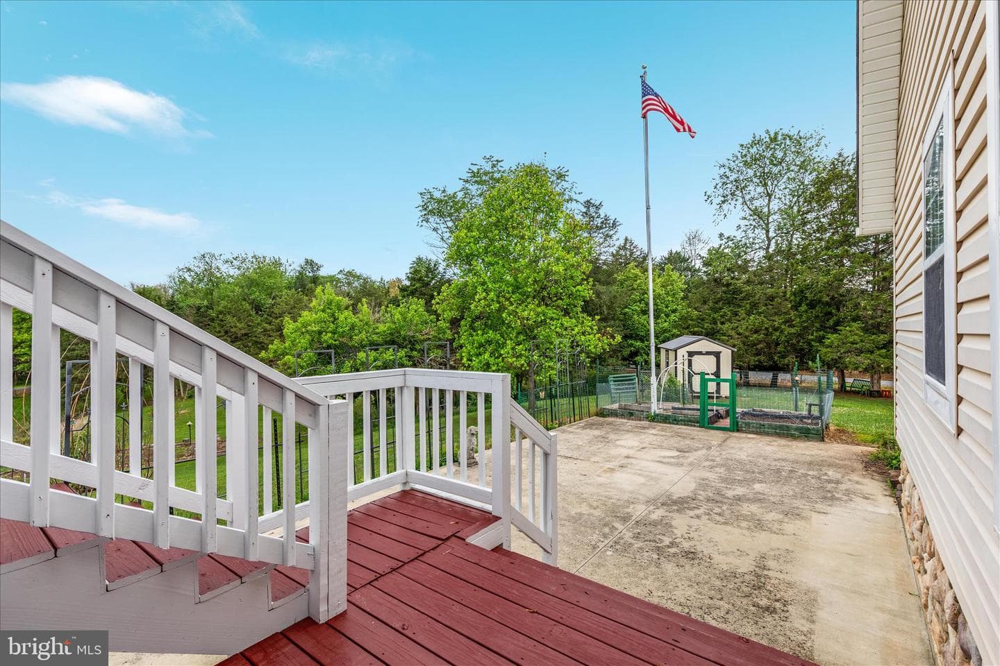 1050 Almond Drive photo 57