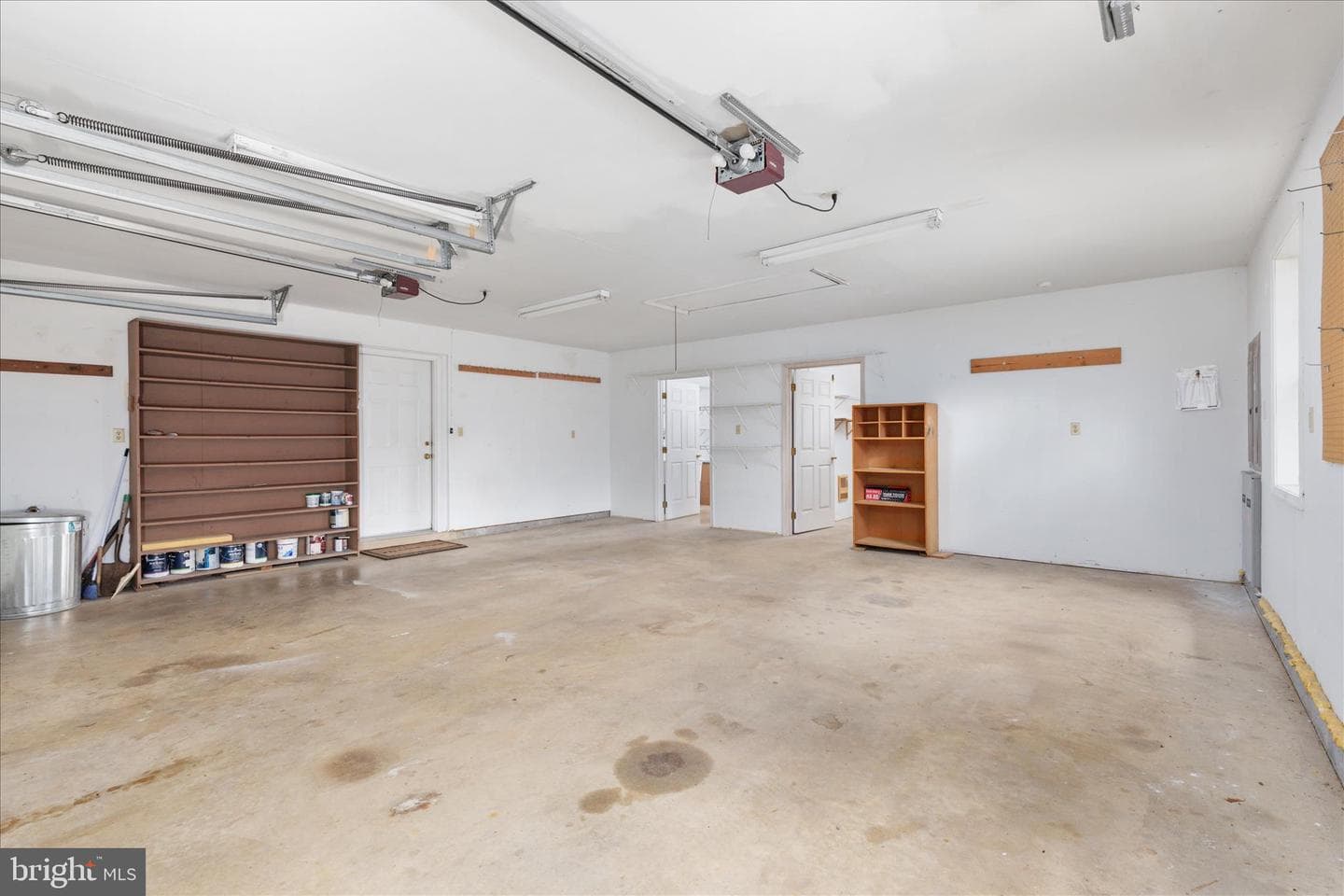 1050 Almond Drive photo 63