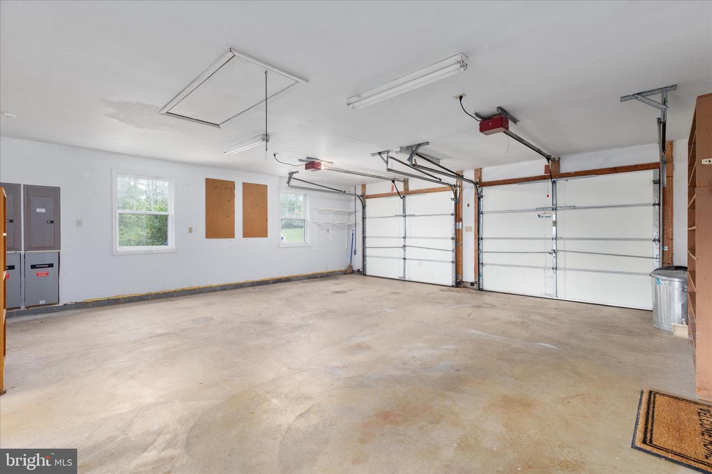 1050 Almond Drive photo 67