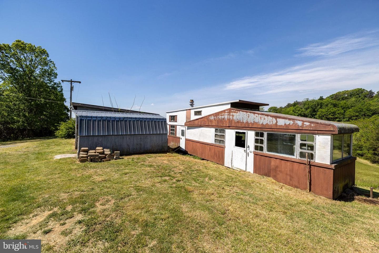 269 Comer Avenue photo 25