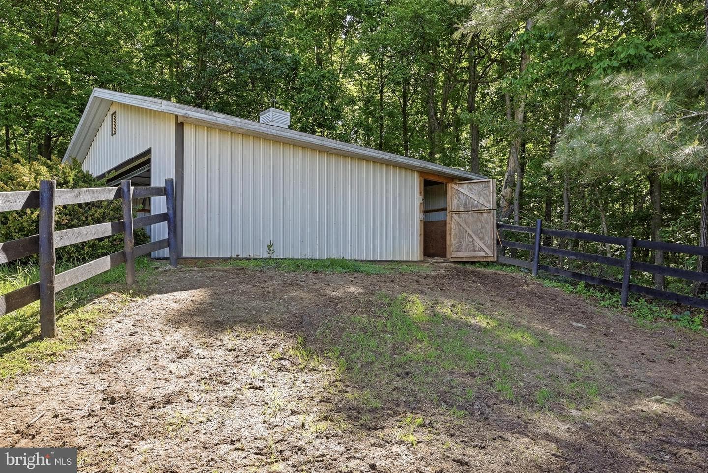 338 Springfield Estates Drive photo 2