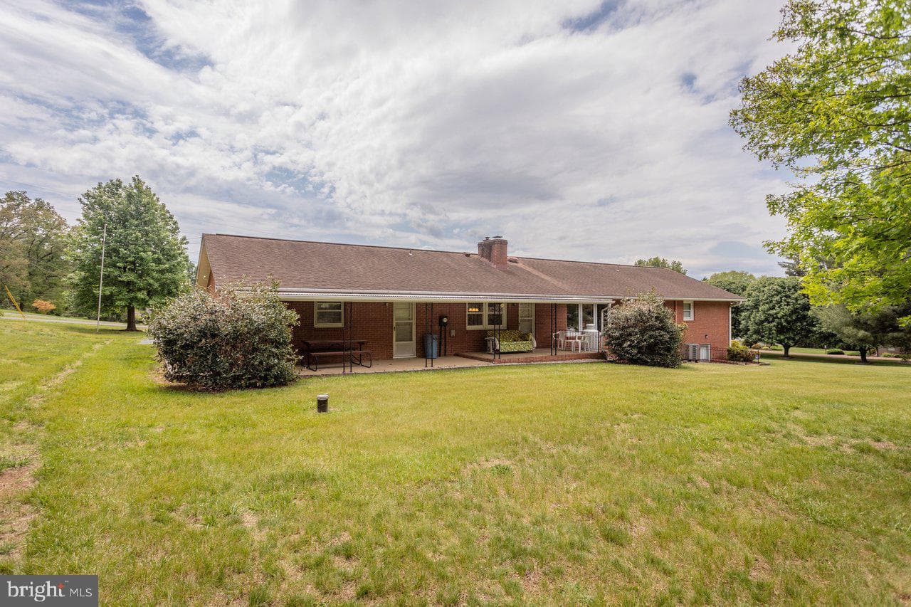 255 Verbena Road photo 36