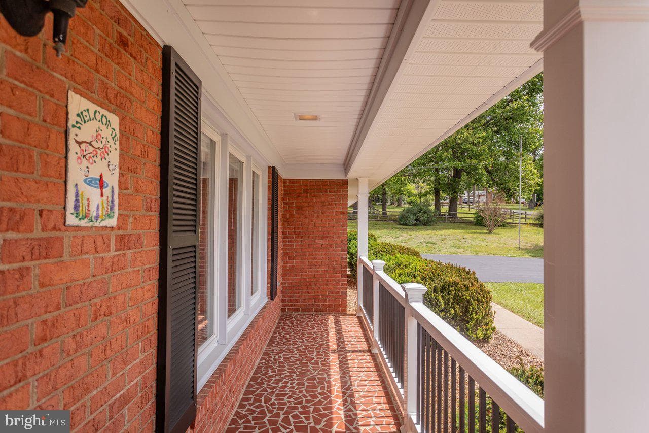 255 Verbena Road photo 41
