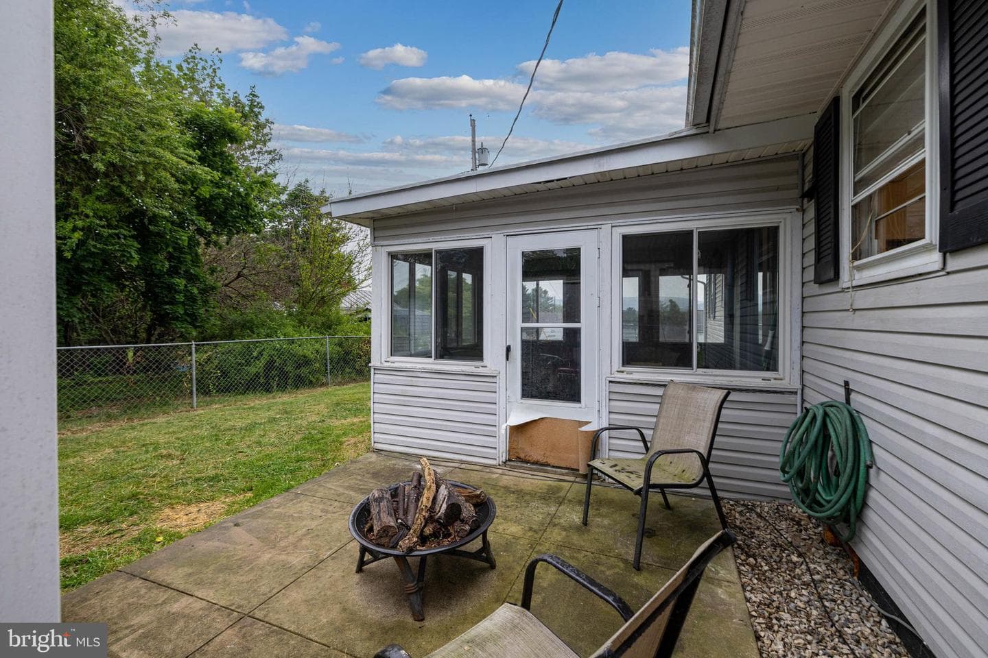 320 Willow Street photo 26