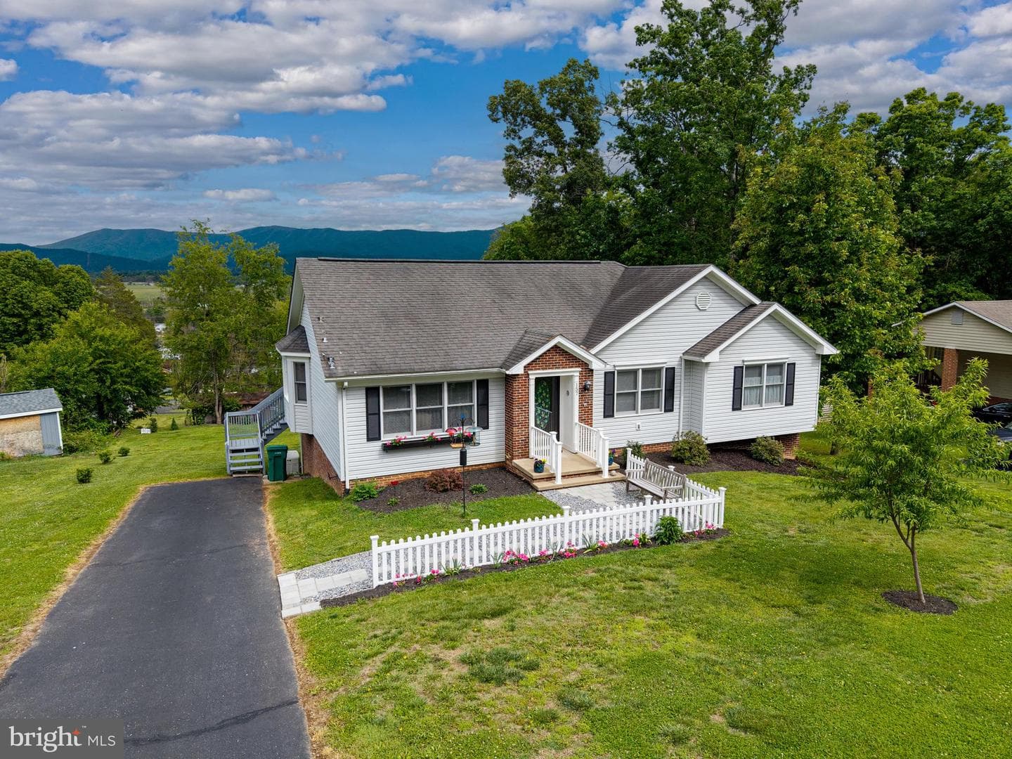 157 Heritage Drive photo 44