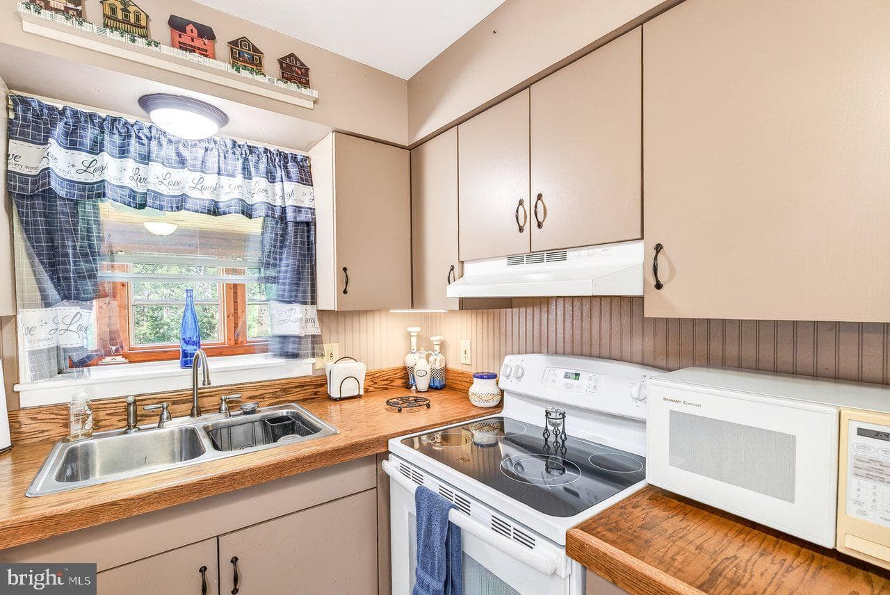 2040 Panorama View Drive photo 15