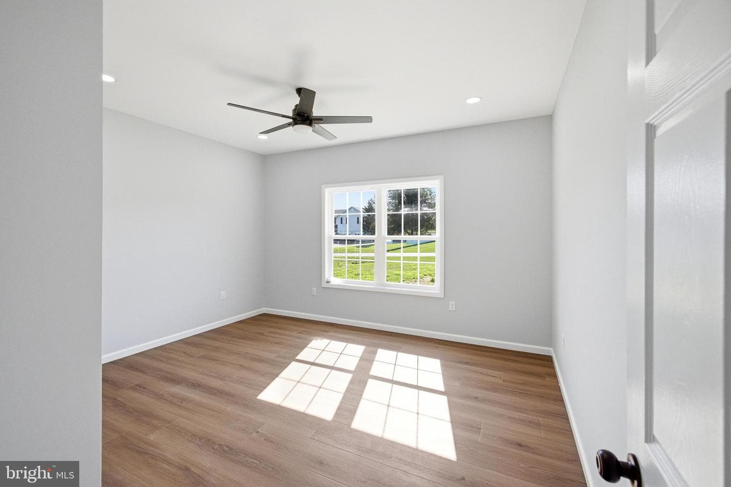 131 Deerfield Estates Drive photo 30