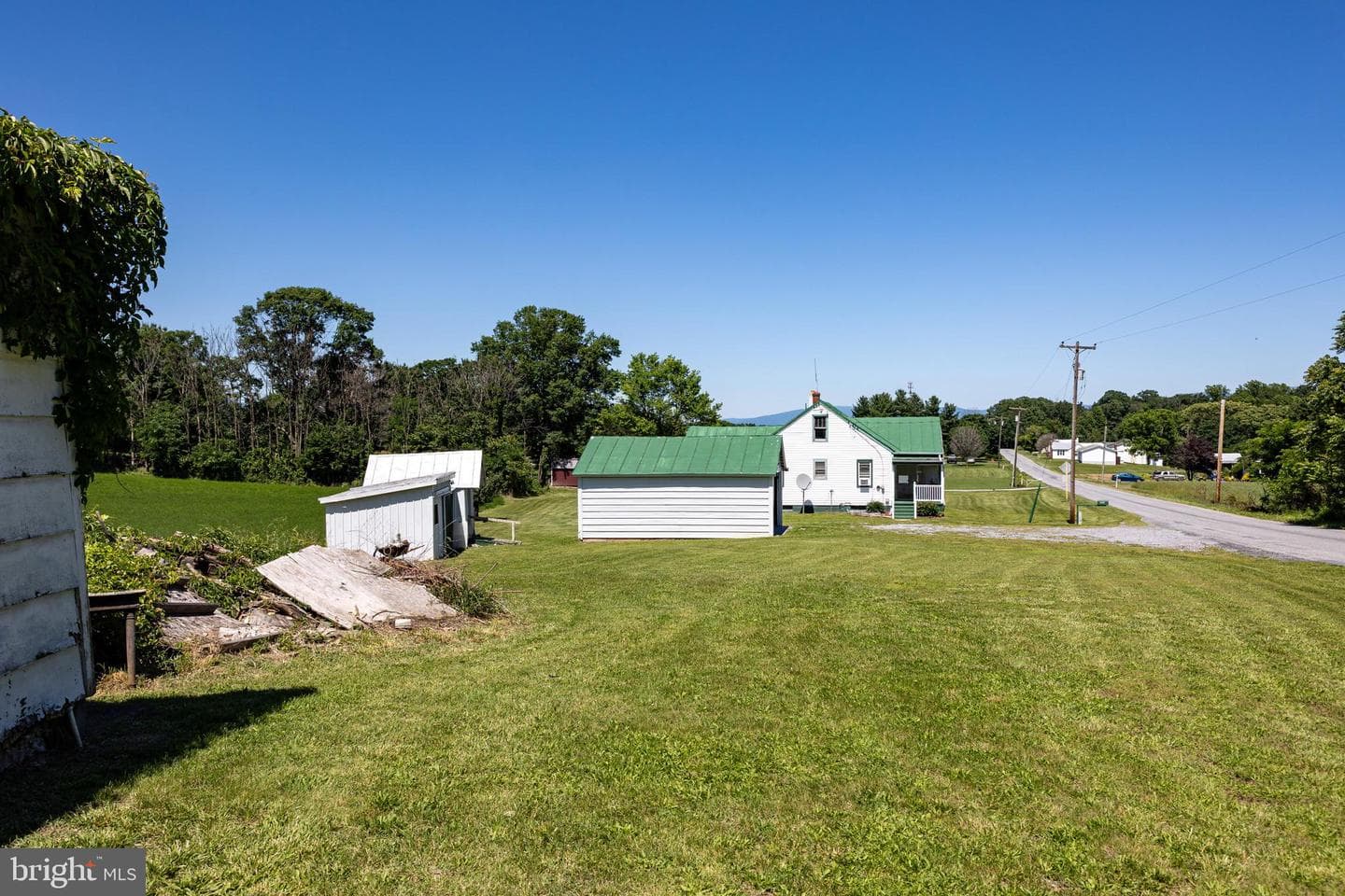 3233 Newport Road photo 34