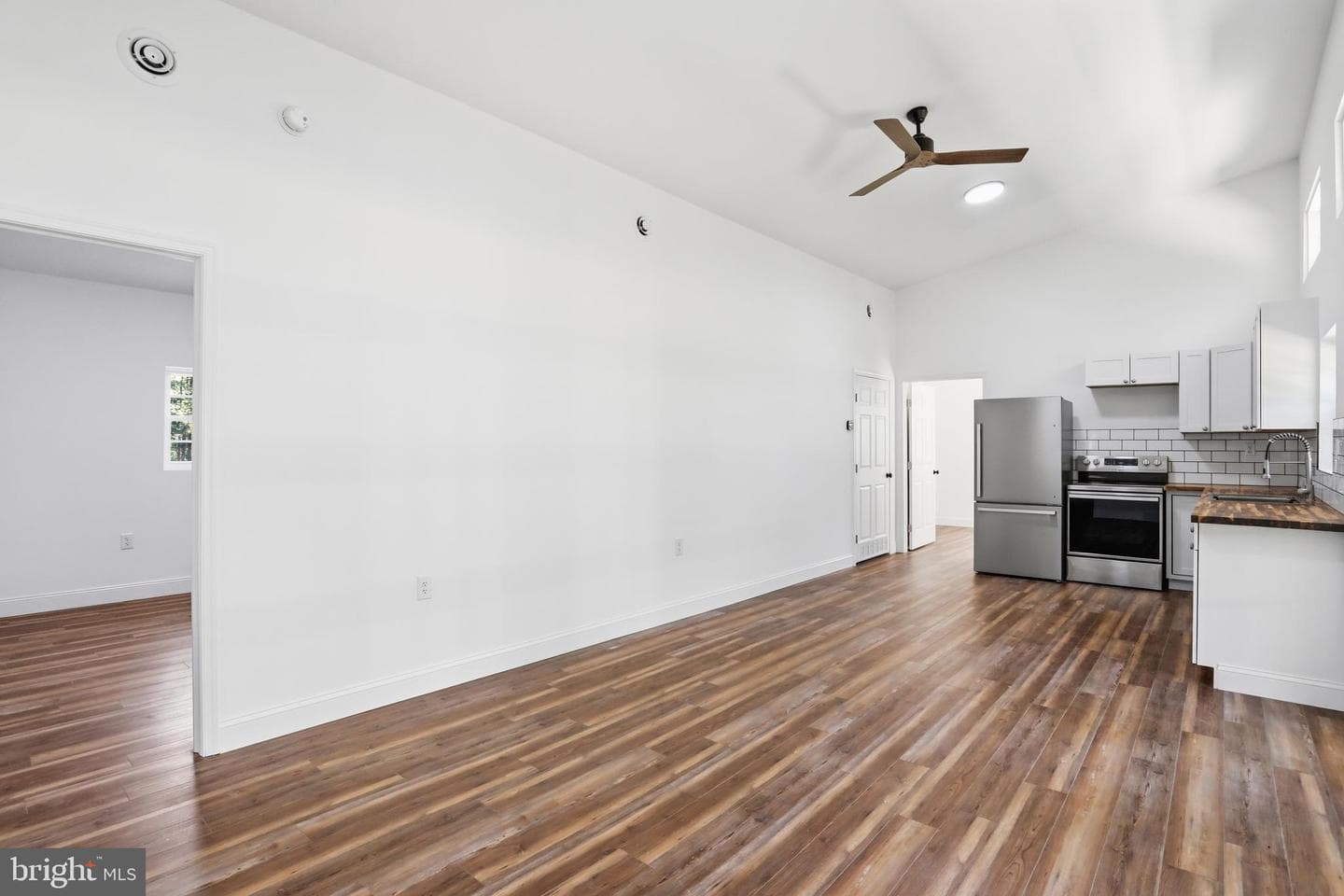 1307 Cardinal Drive photo 18