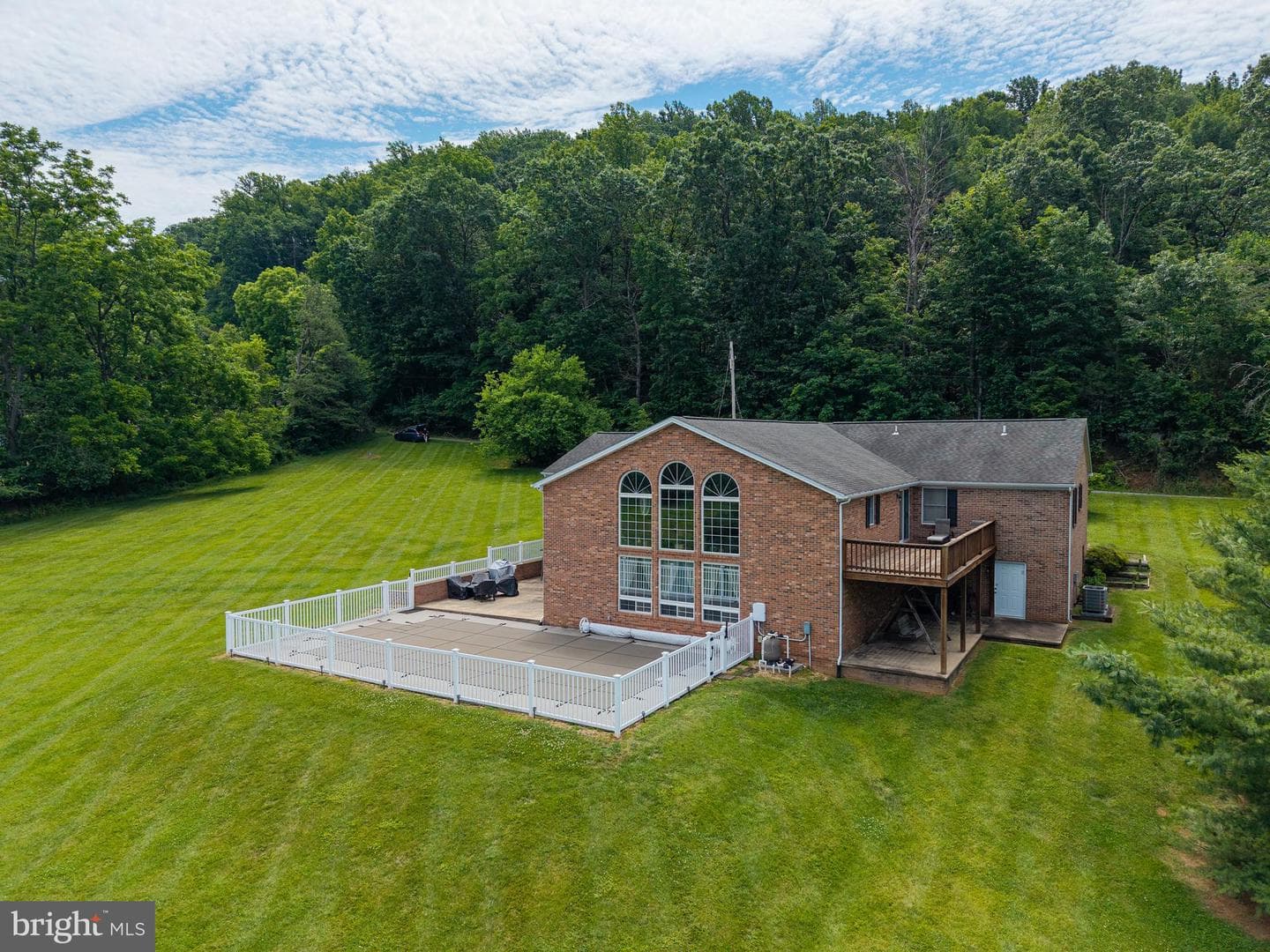 402 Lauck Lane, Stanley