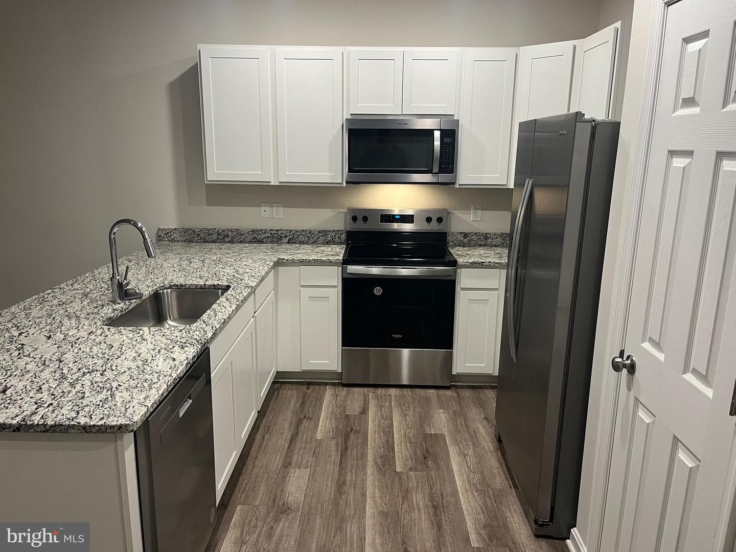 224 Caterpillar Drive photo 4