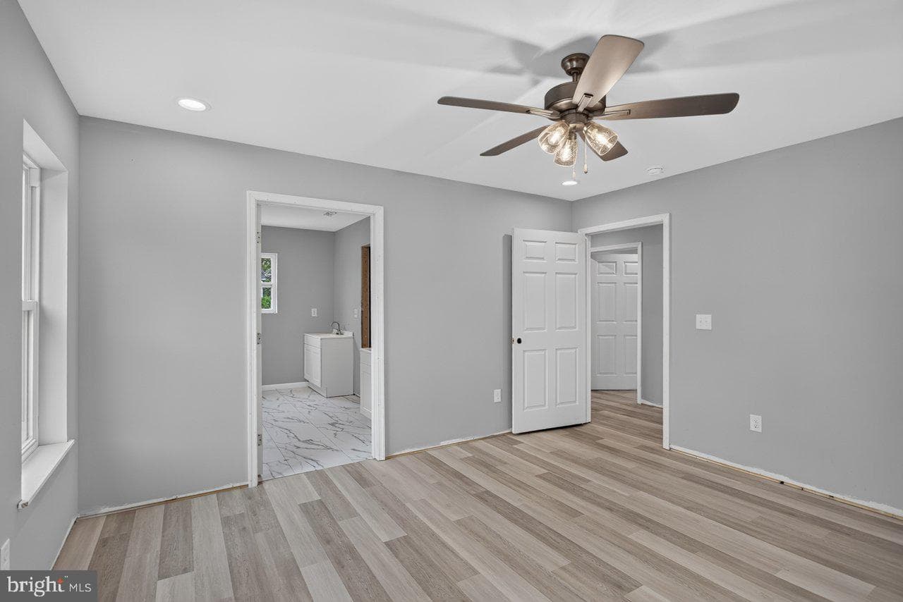 387 Trenton Ave. photo 19