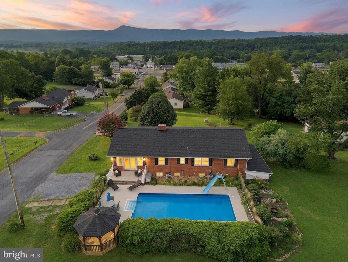 15 Painter Street, Luray
