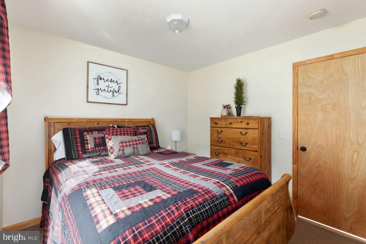897 Helms Road photo 24