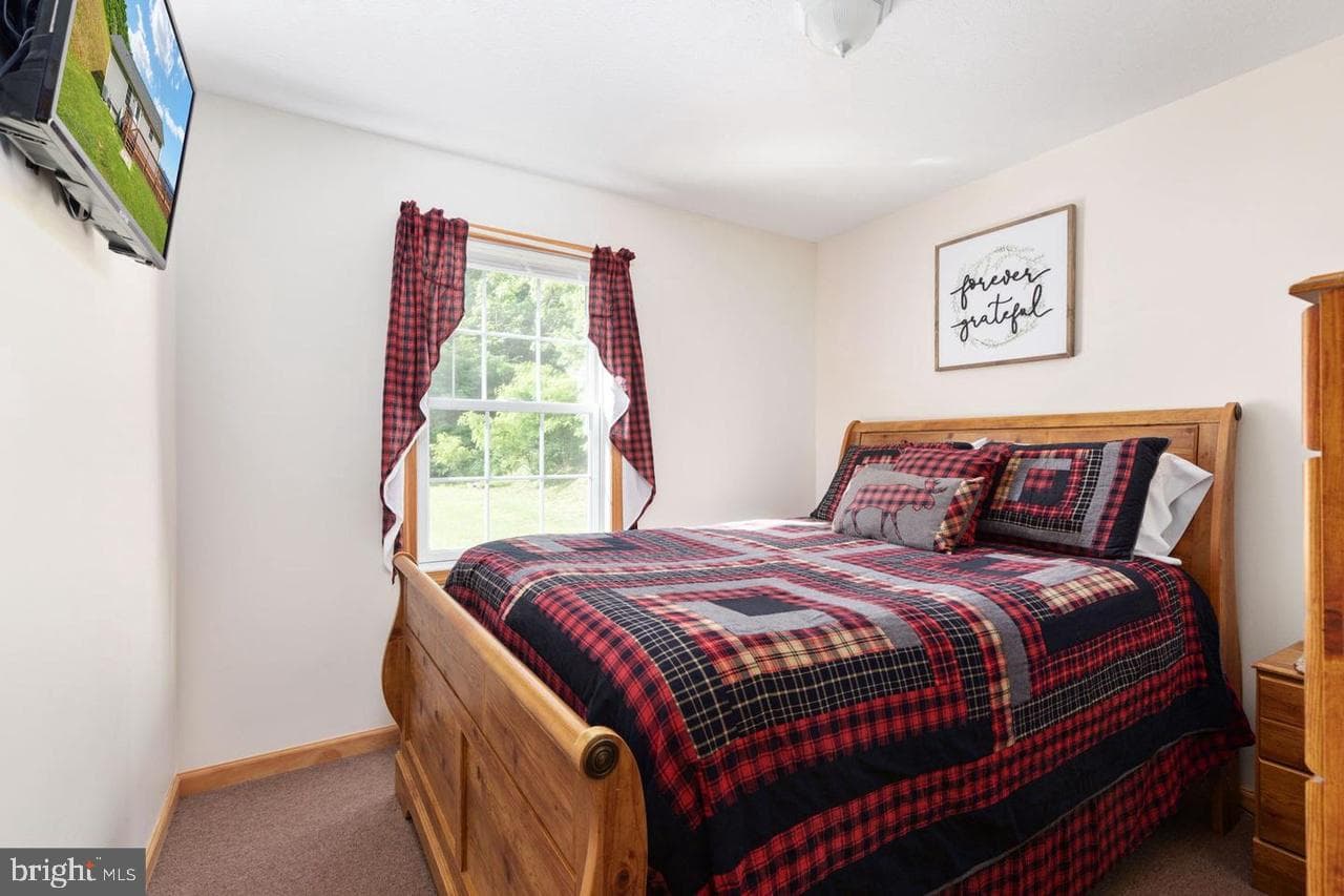897 Helms Road photo 25