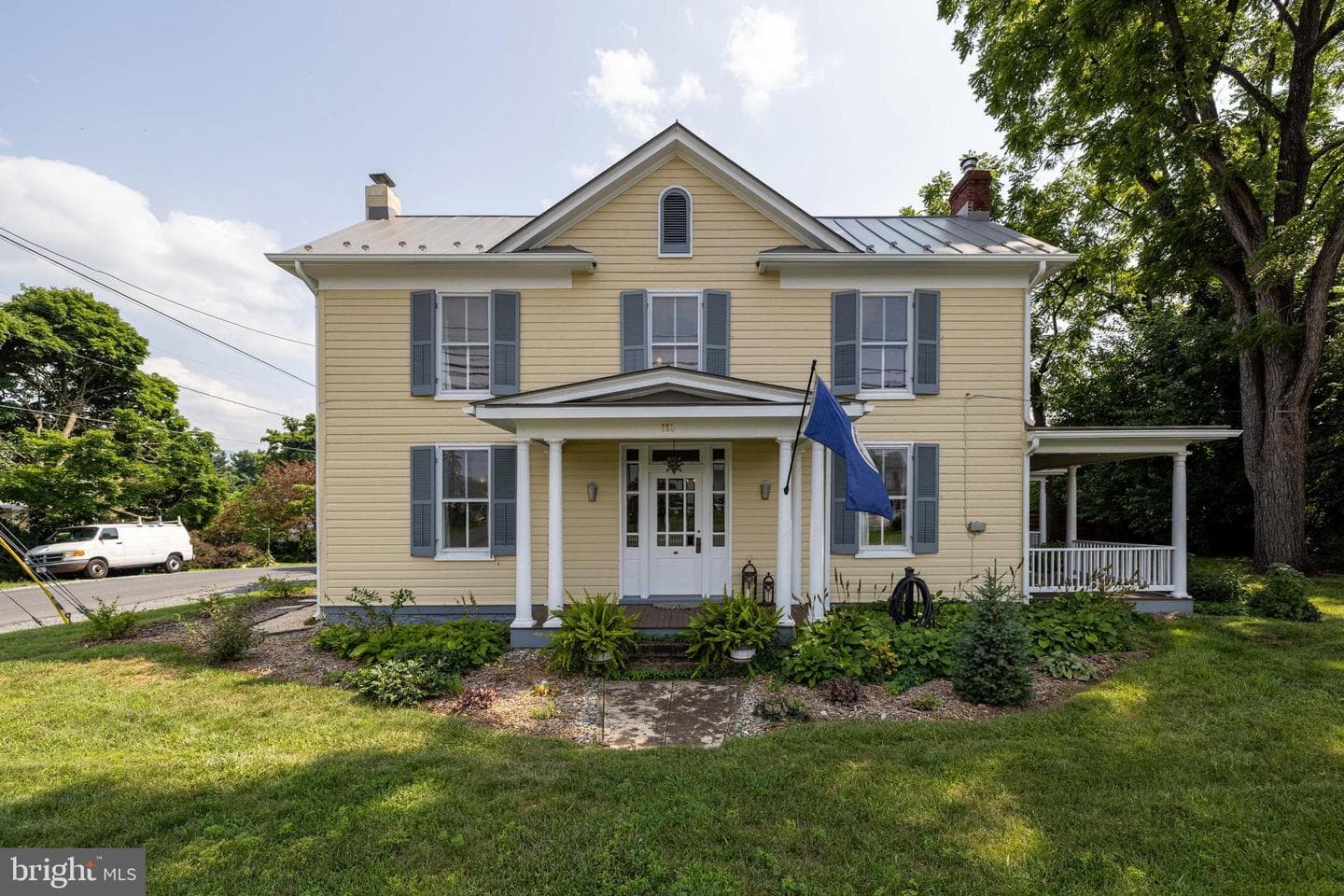 116 Cave Street photo 2