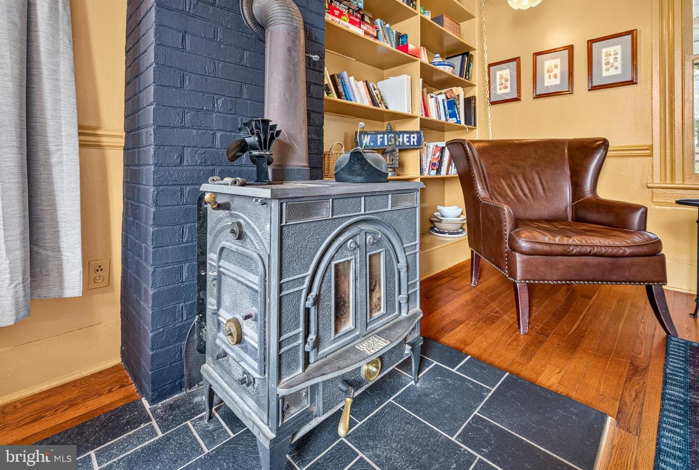 116 Cave Street photo 22