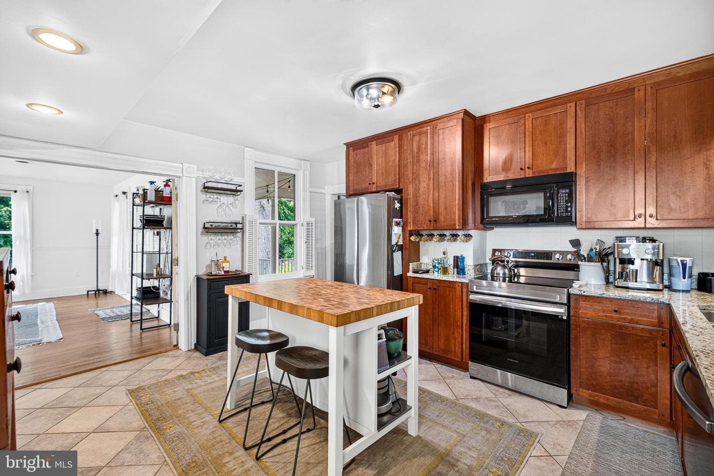116 Cave Street photo 24