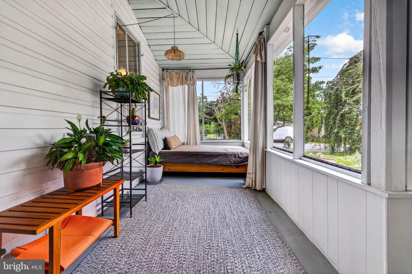 116 Cave Street photo 49