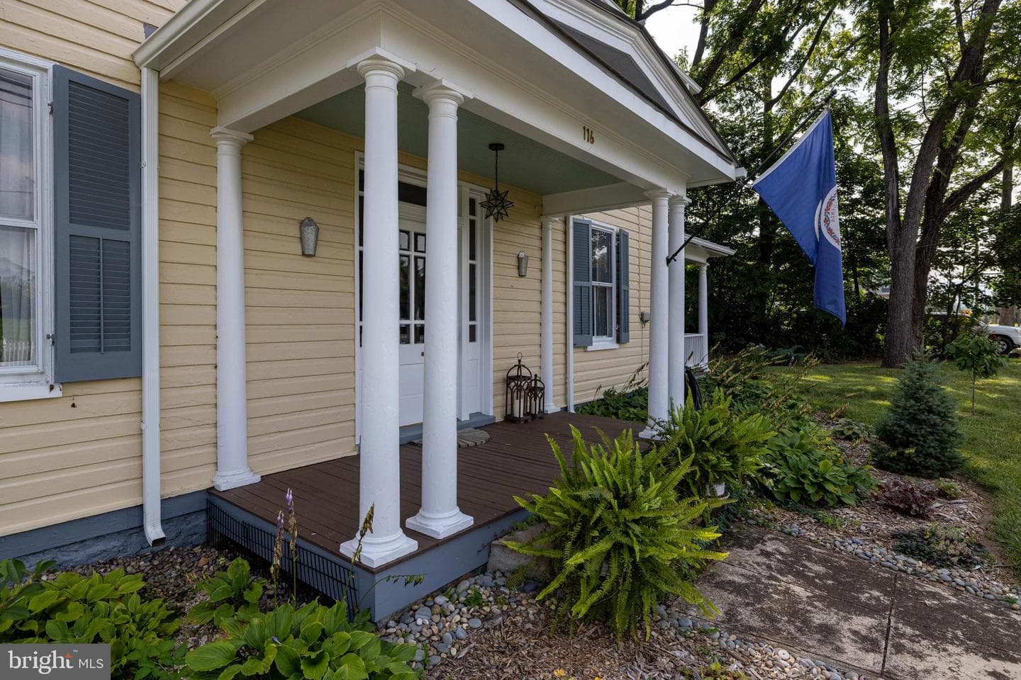 116 Cave Street photo 79