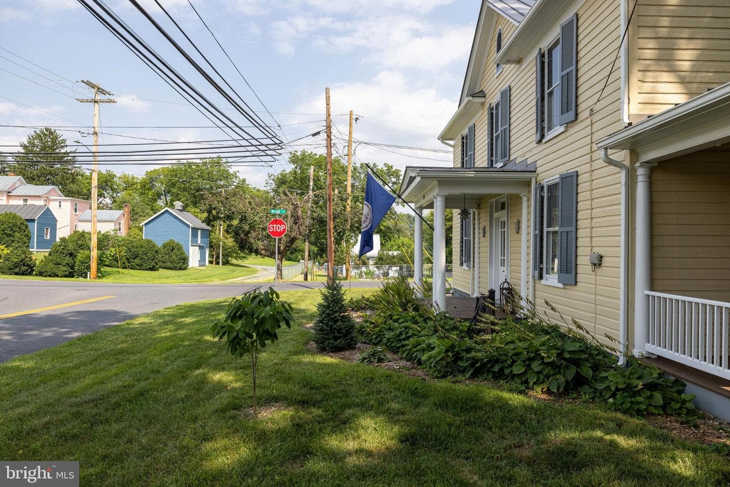 116 Cave Street photo 80