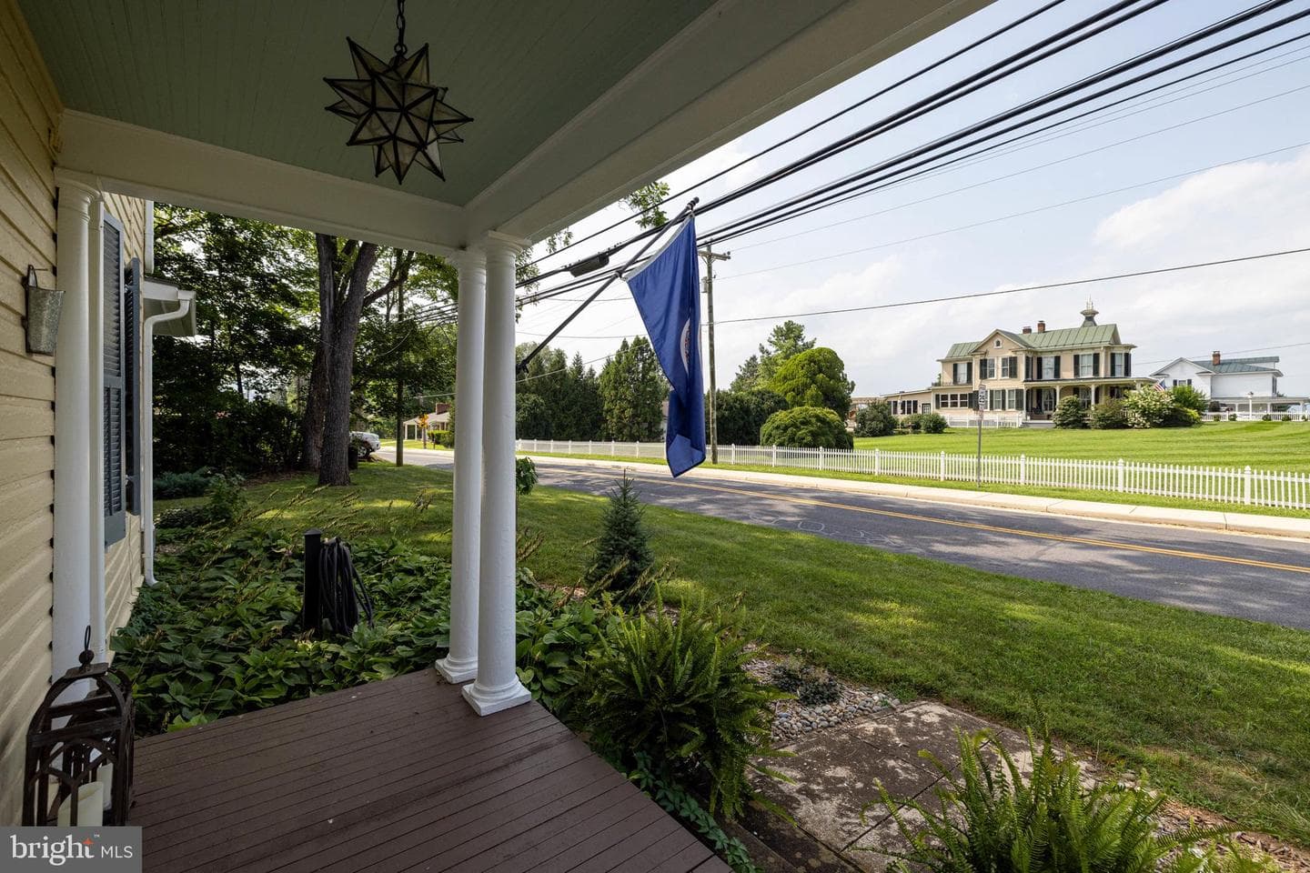 116 Cave Street photo 88