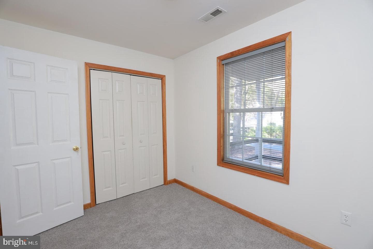 202 N Park Drive photo 18