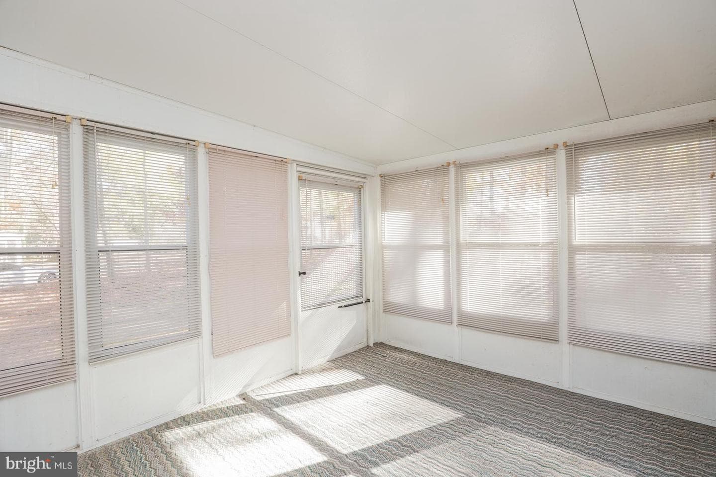 202 N Park Drive photo 21
