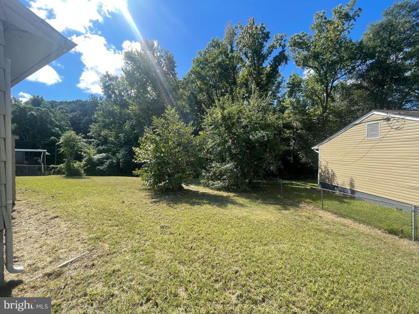 412 Roundtop Avenue photo 3