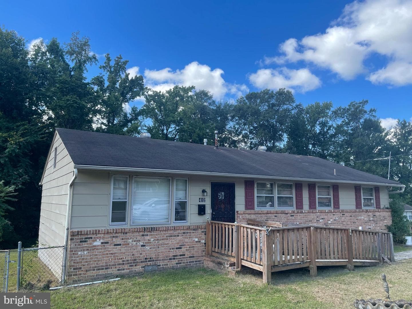 412 Roundtop Avenue photo 4