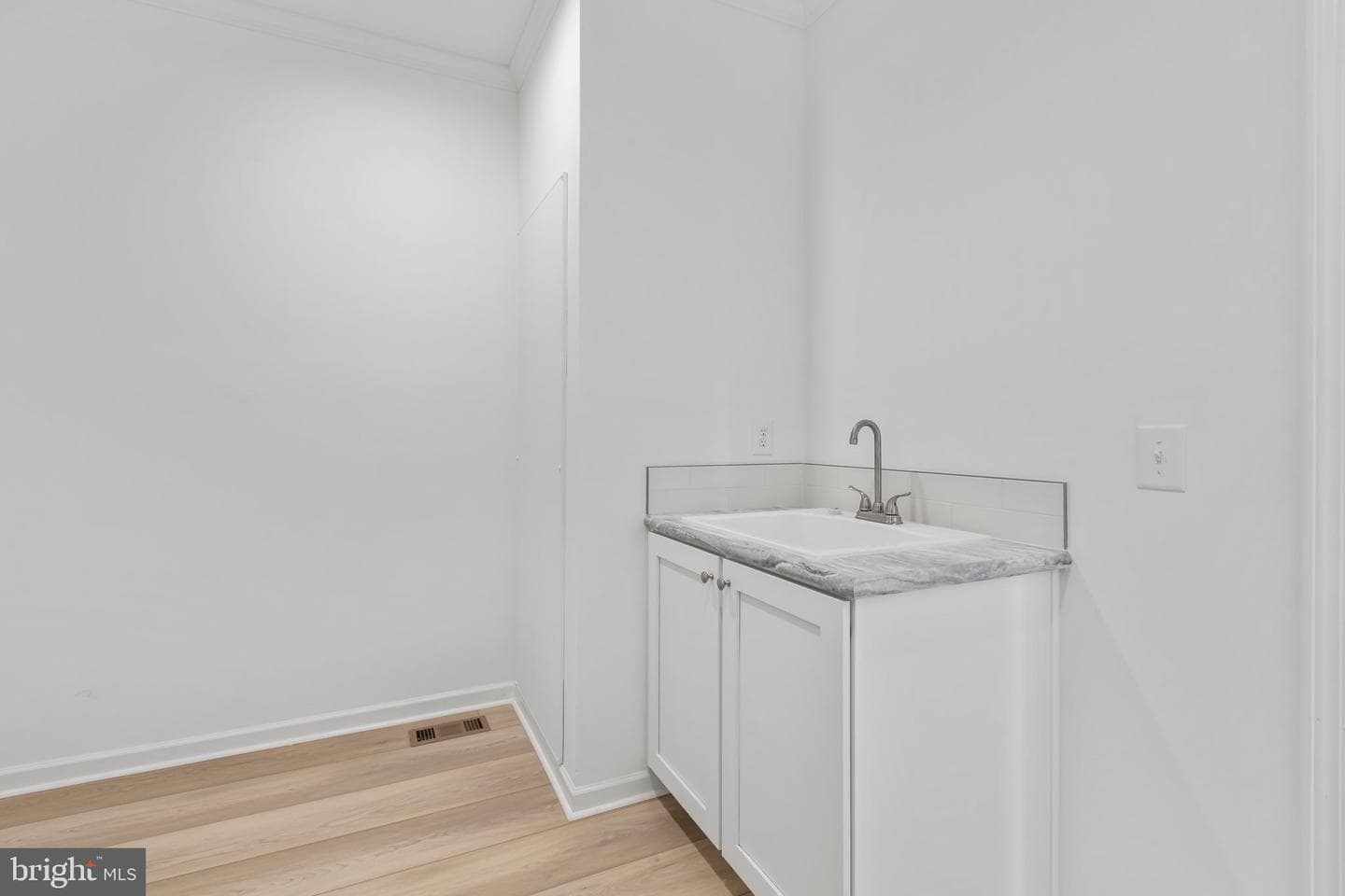 931 Levi Road photo 15