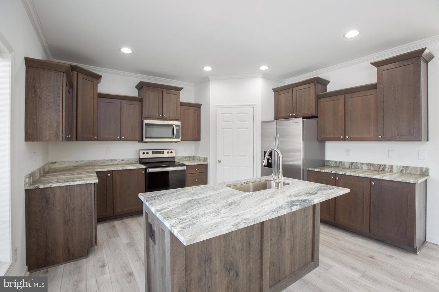 1005 Levi Road photo 12
