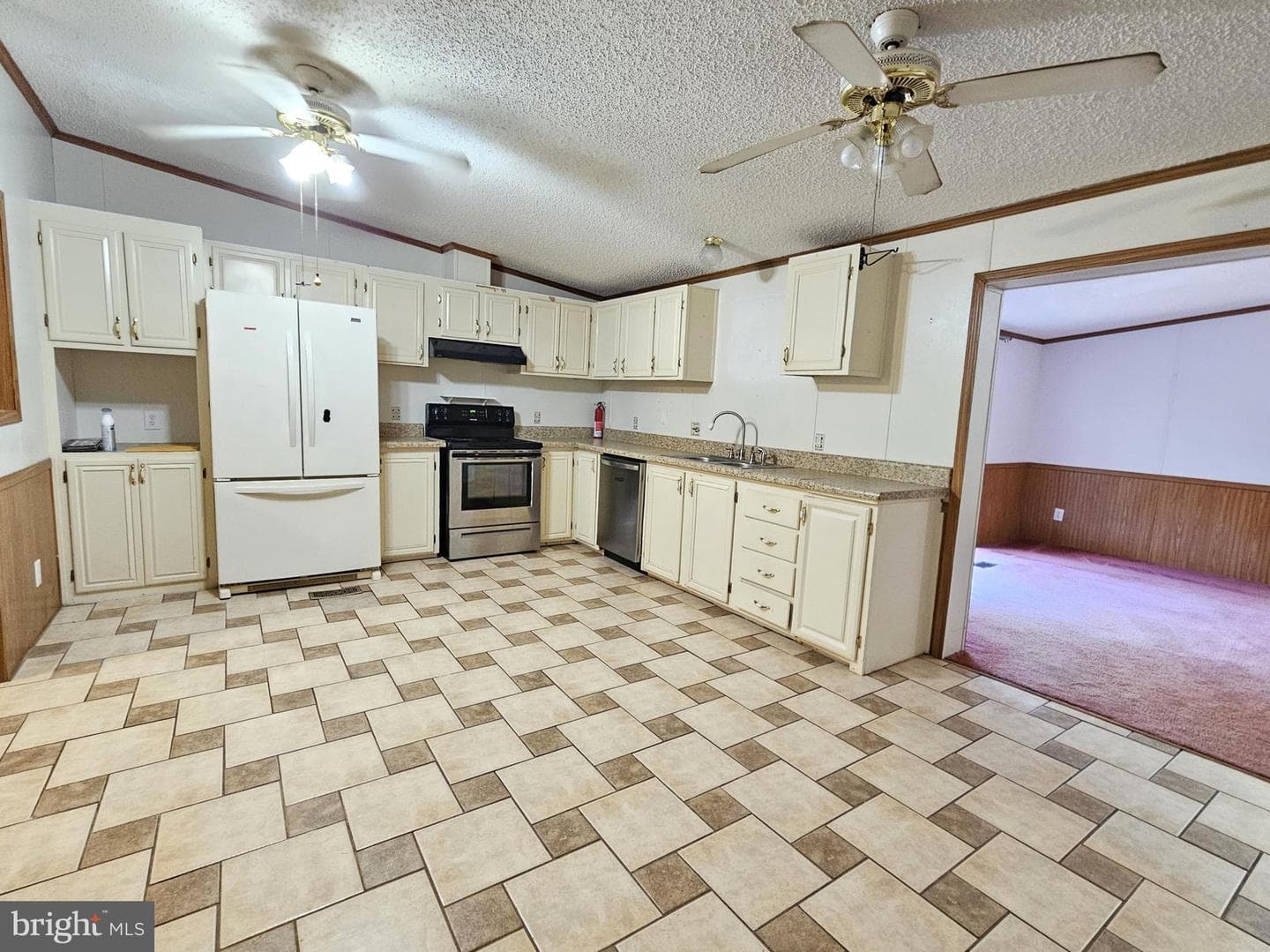 7962 Five Forks Road photo 7