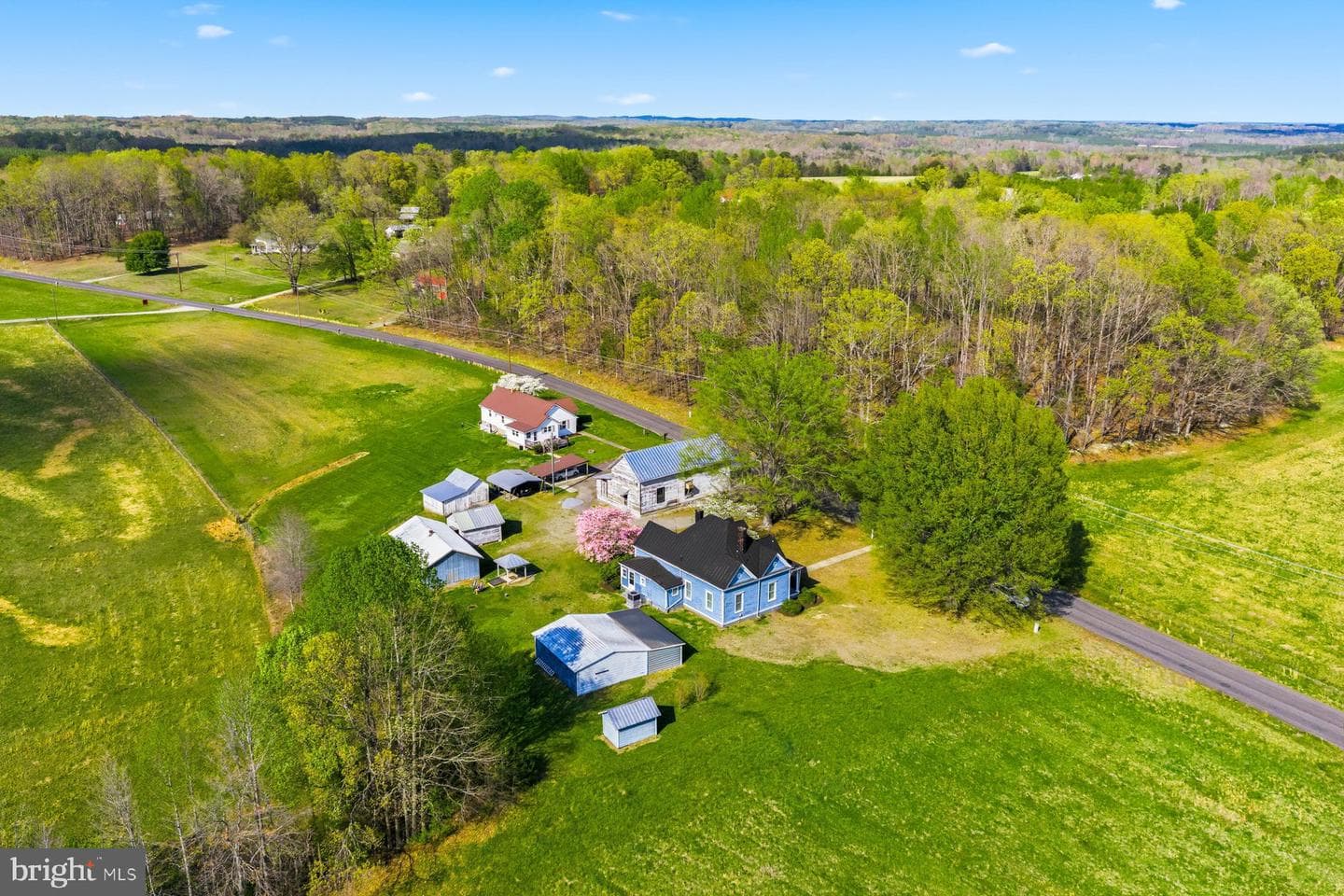 2136 Rocksprings Road photo 5