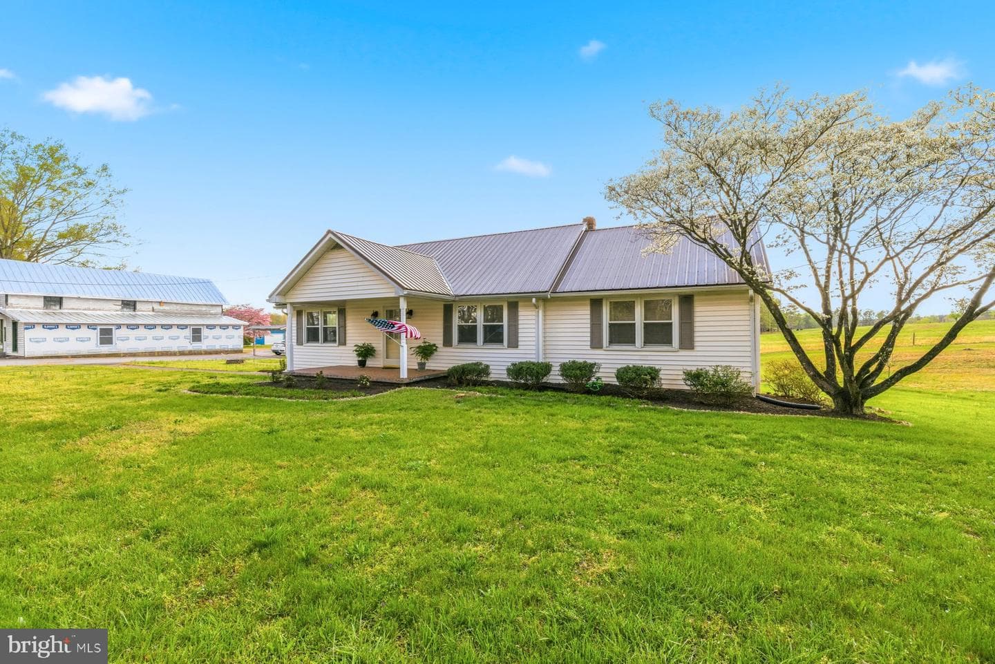 2092 Rocksprings Road photo 5