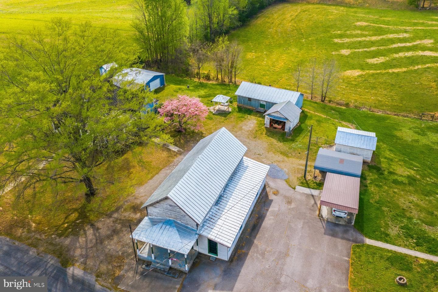2092 Rocksprings Road photo 63