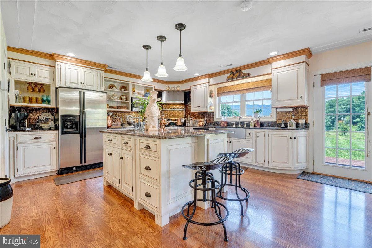 2170 Lone Ivy Road photo 16