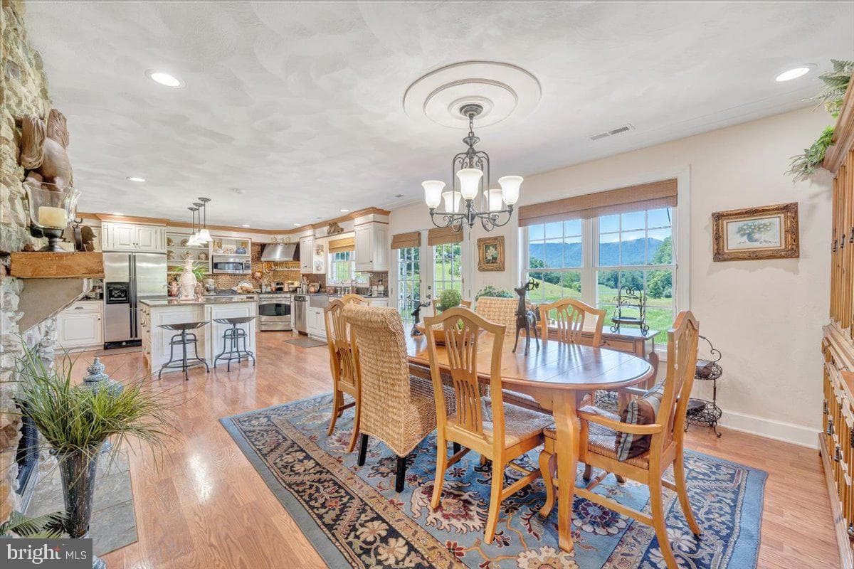 2170 Lone Ivy Road photo 24