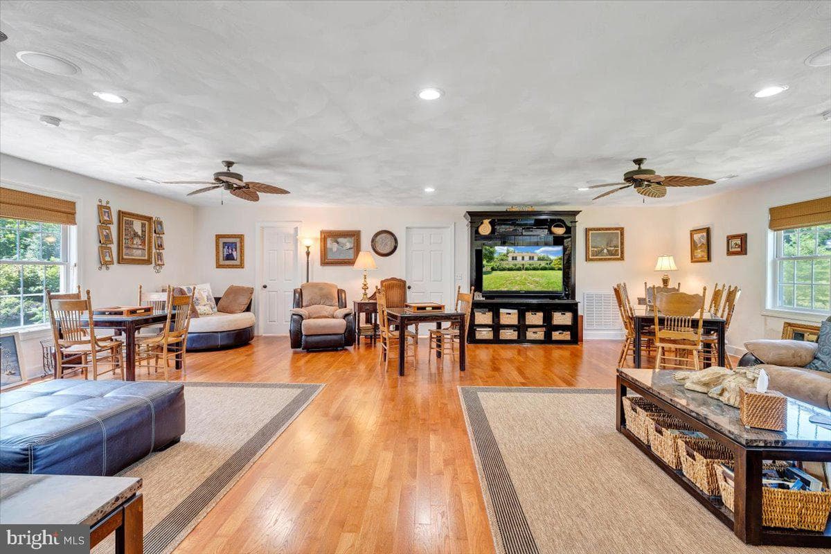 2170 Lone Ivy Road photo 34