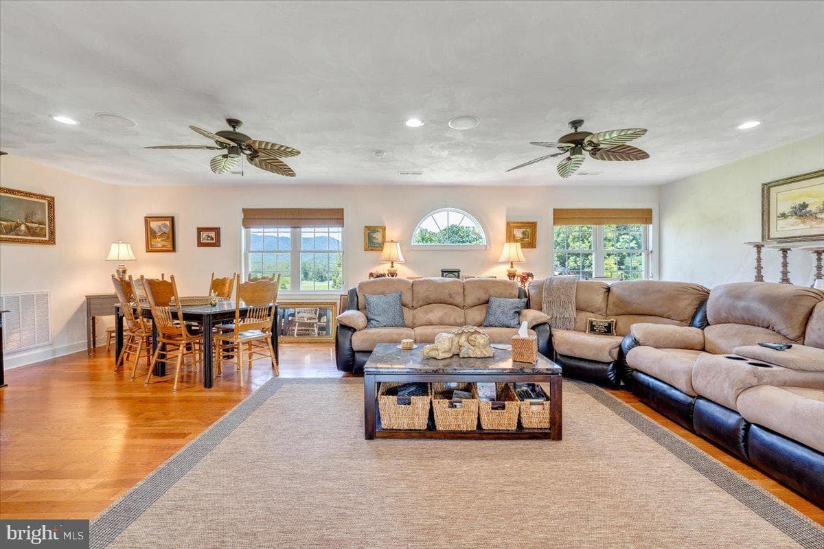 2170 Lone Ivy Road photo 37