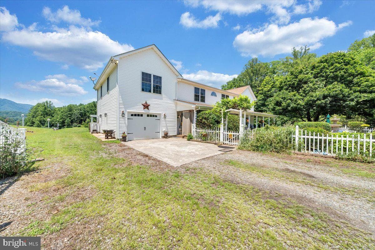 2170 Lone Ivy Road photo 73