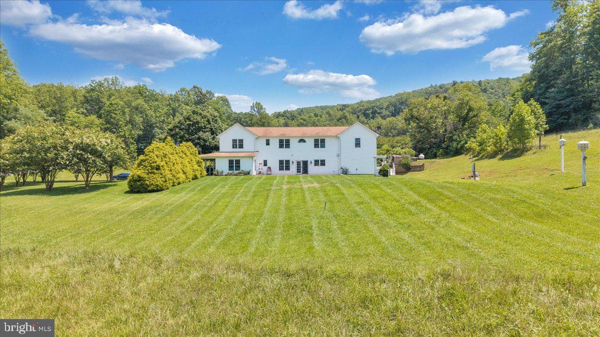 2170 Lone Ivy Road photo 88